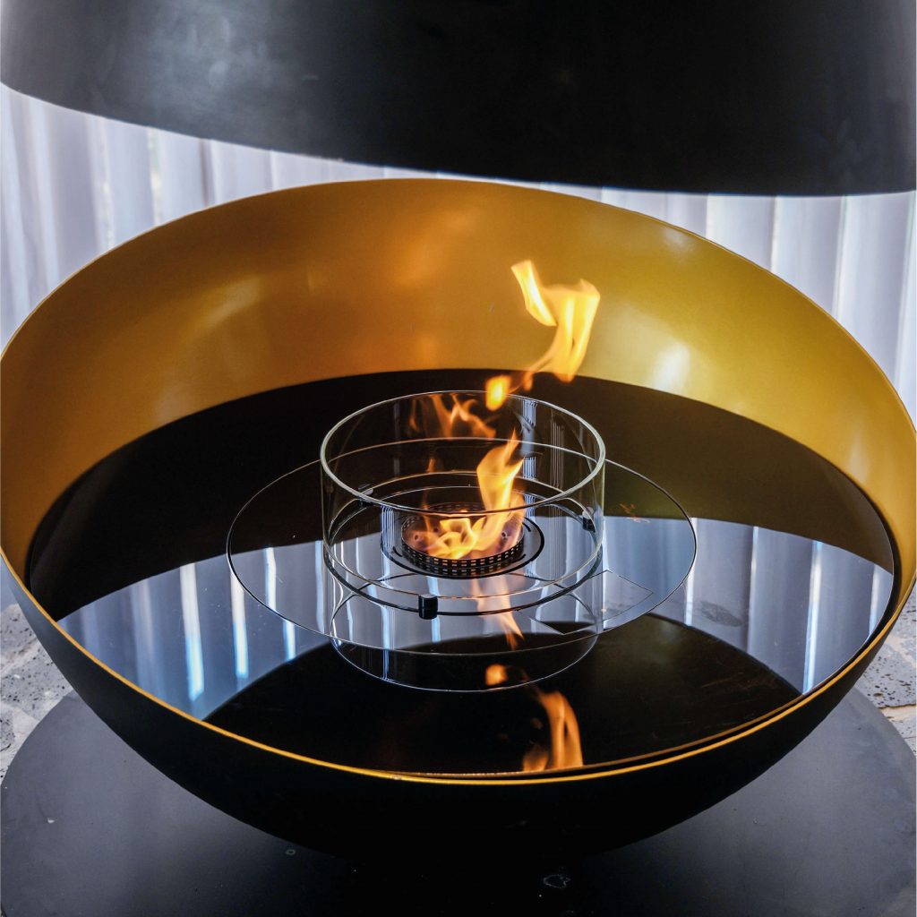 Thales, suspended bioethanol fireplace burner detail